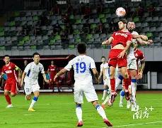 谢尔基社交,媒体庆祝照,曝光,yy易游体育官方,yy易游中国体育,YY易游体育官方网站,yy易游体育app下载